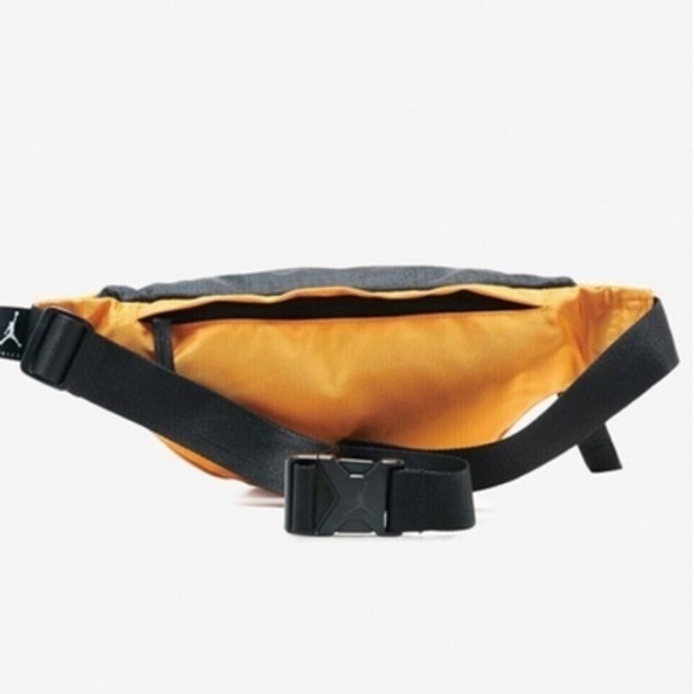 Jordan Jumpman Waist Bag Fanny Pack Orange‎ Black Mens Size Large Adjustable NWT - Picture 5 of 10